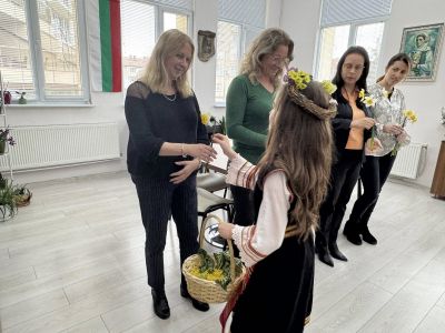 ЛАЗАРКИ - ОУ Свети Паисий Хилендарски - Казанлък