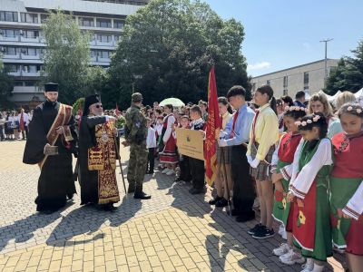ЧЕСТИТ ПРАЗНИК, КАЗАНЛЪК! - ОУ Свети Паисий Хилендарски - Казанлък