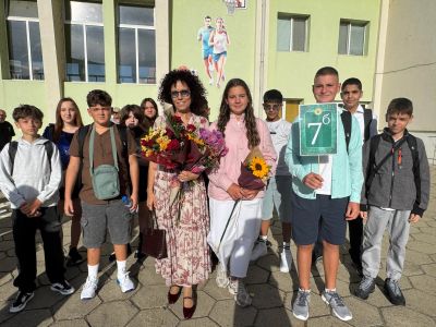 ТЪРЖЕСТВЕНО ОТКРИВАНЕ НА УЧЕБНАТА 2026-2027 ГОДИНА - ОУ Свети Паисий Хилендарски - Казанлък