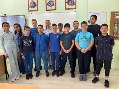 ПЪРВИ ЦВЕТЕН ПЕТЪК - КОД СИНЬО - ОУ Свети Паисий Хилендарски - Казанлък